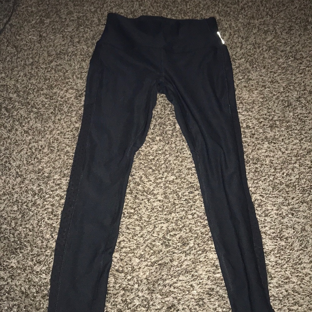 leggings with mesh